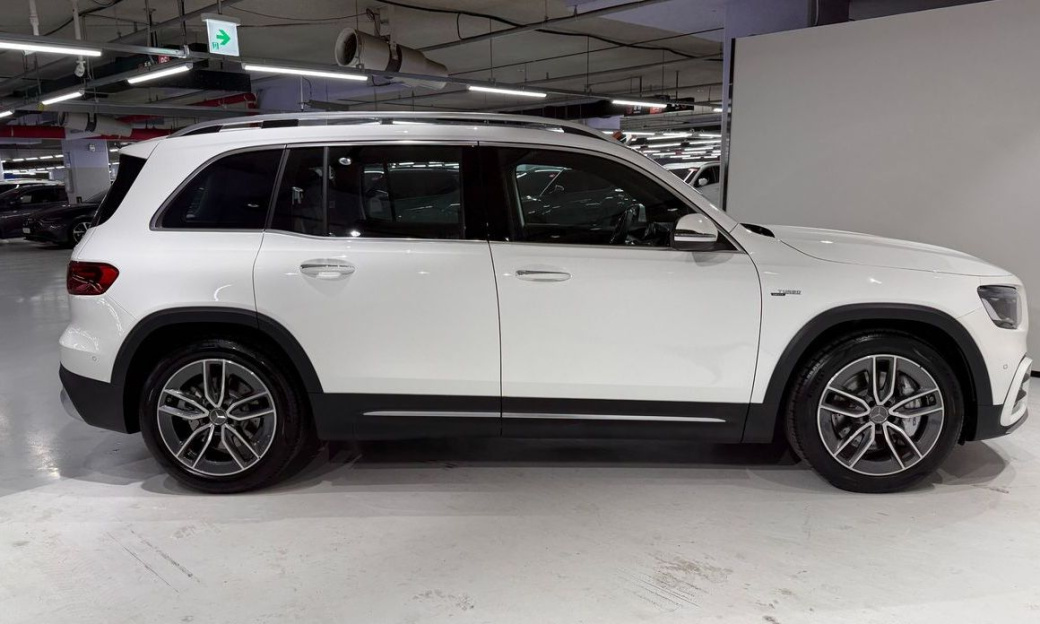 Mercedes-Benz GLB-Class AMG GLB35 4MATIC, 2025