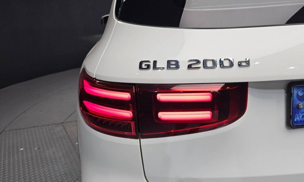 Mercedes-Benz GLB-Class GLB200 d, 2024