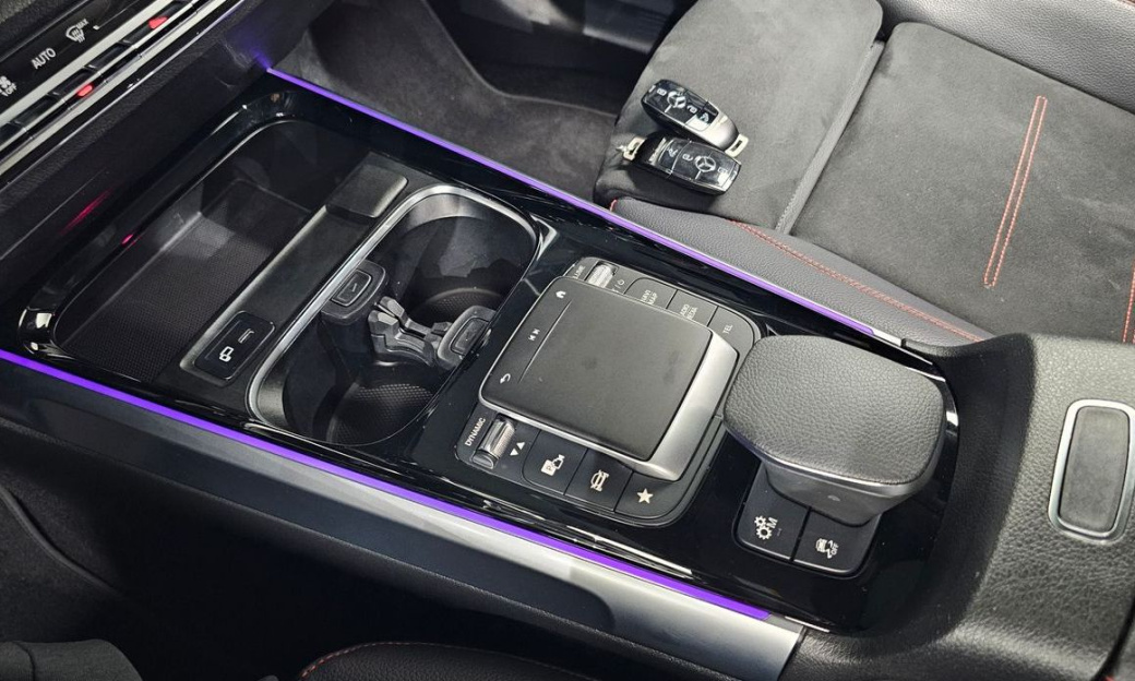 Mercedes-Benz GLB-Class AMG GLB35 4MATIC, 2022