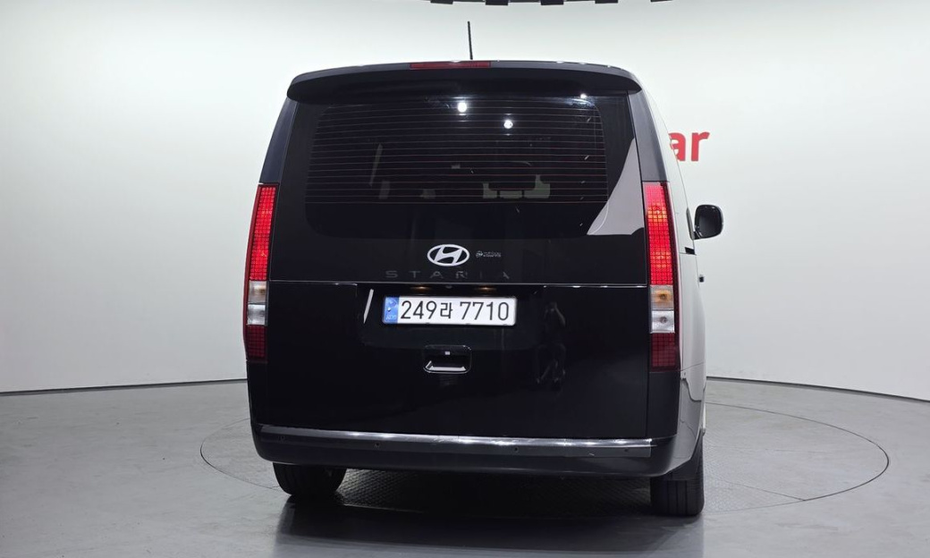 Hyundai Staria Tourer 9-Seater, 2025