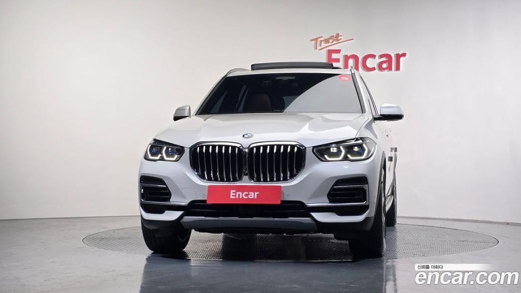 BMW X5 xDrive 40i xLine, 2023