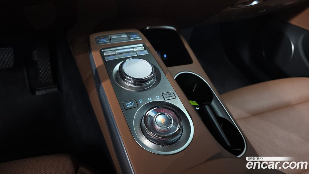 Genesis GV70 2.5T Gasoline AWD, 2021
