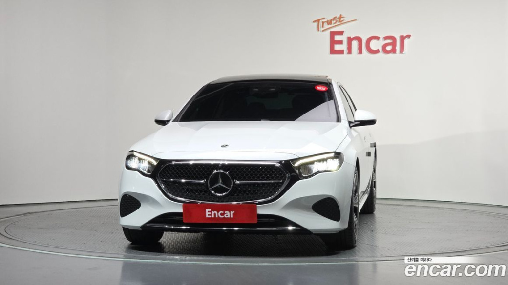 Mercedes-Benz E-Class E200 Avantgarde, 2024