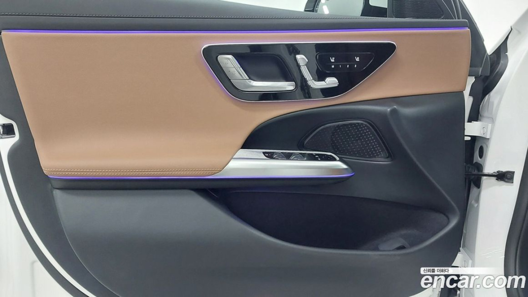 Mercedes-Benz E-Class E200 AMG Line, 2026