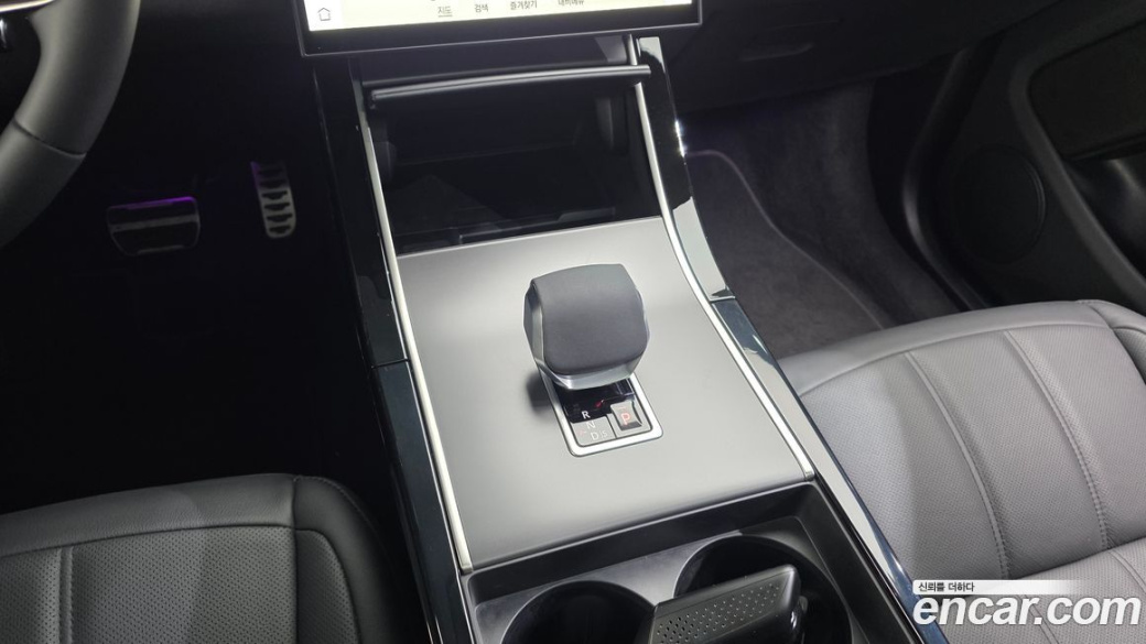 Land Rover Range Rover Evoque P250 Dynamic SE, 2025