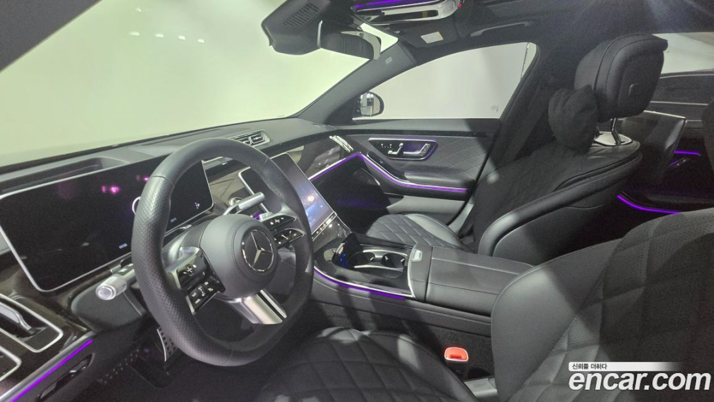 Mercedes-Benz S-Class S500 4MATIC, 2025