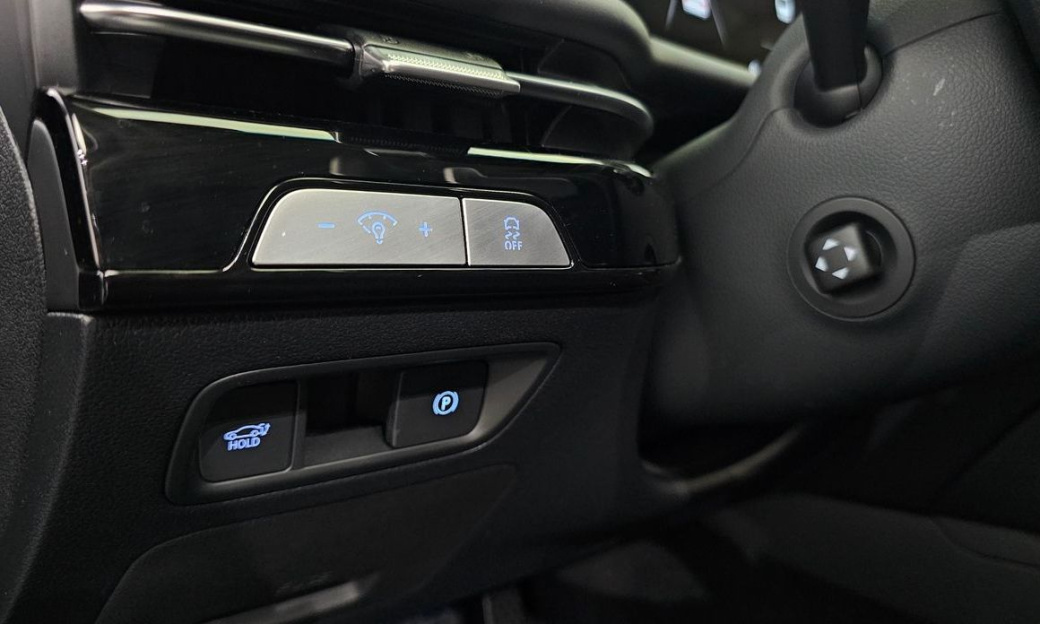 Genesis G80 Gasoline 2.5 Turbo 2WD, 2025