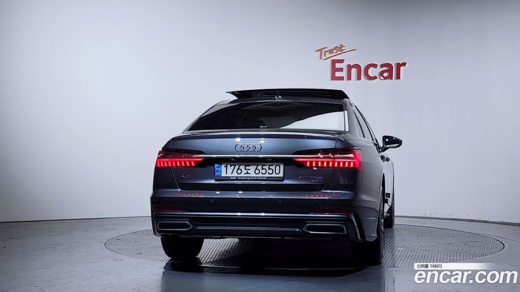 Audi A6 45 TFSI Quattro Premium, 2022