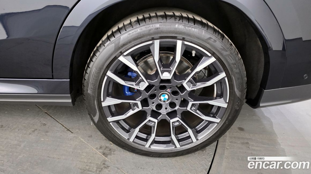 BMW X6 xDrive40i M Sport, 2024