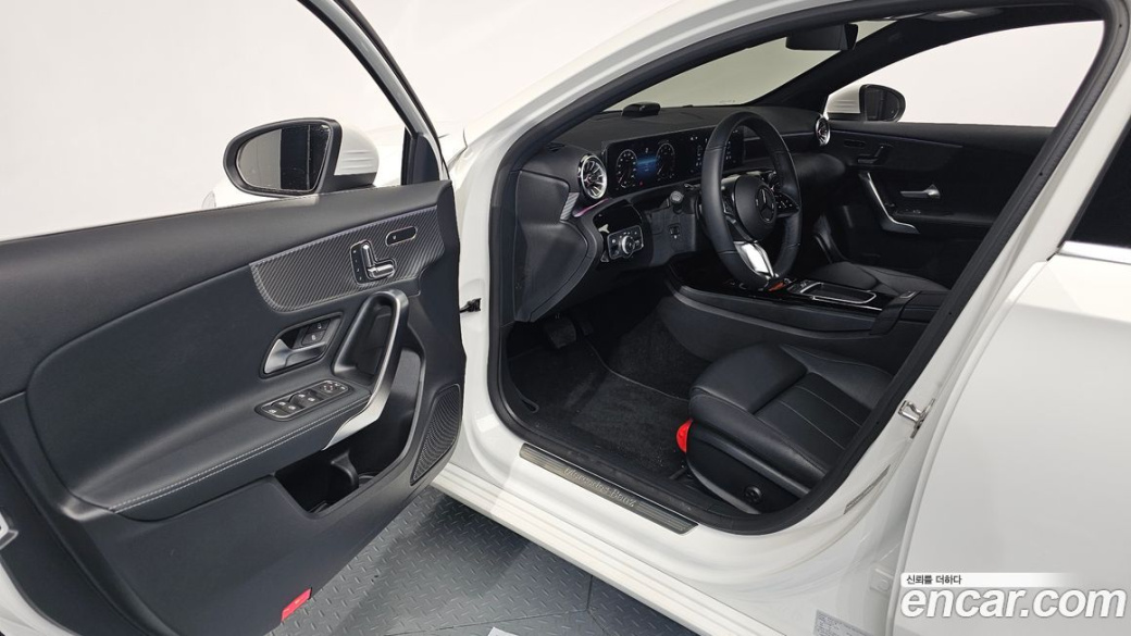 Mercedes-Benz A-Class A220 Hatchback, 2026