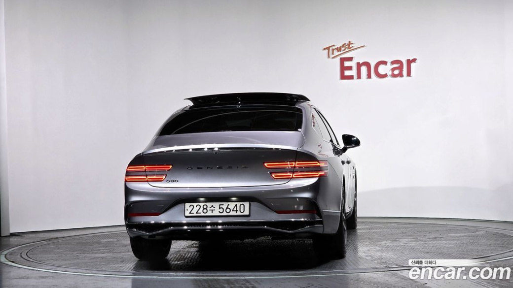 Genesis G80 Gasoline 2.5 Turbo 2WD, 2025