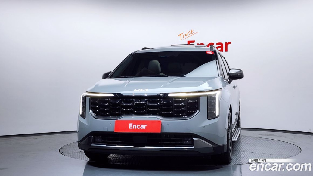 Kia Carnival 7-Seater Gravity, 2025