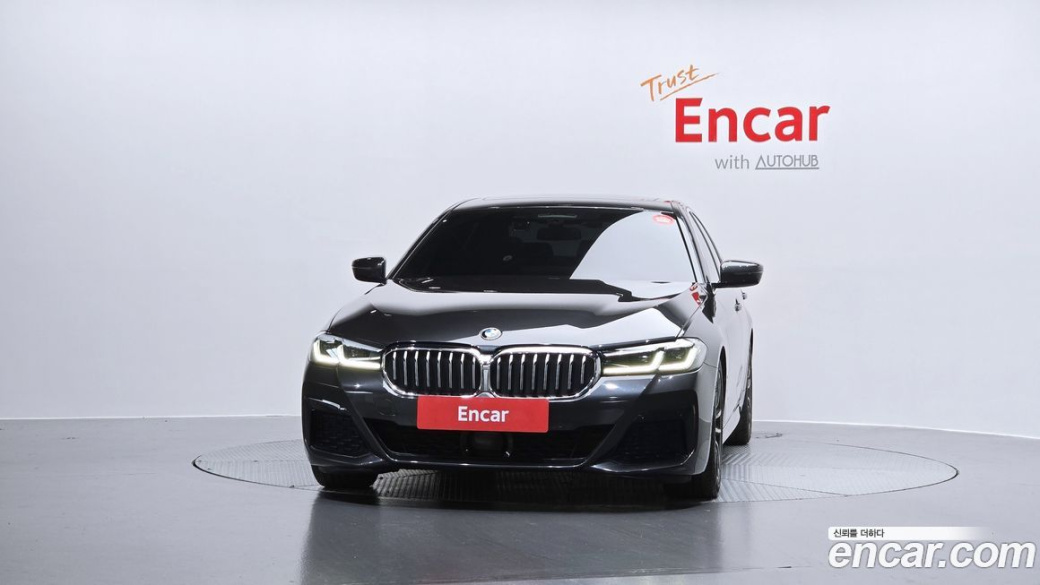 BMW 5-Series 520i M Sport, 2022