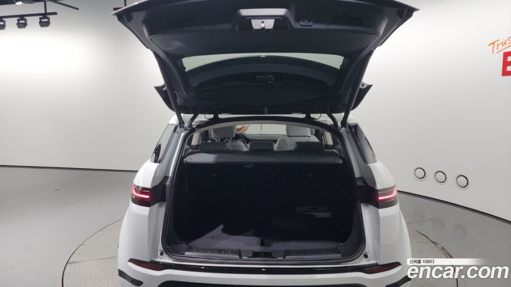 Land Rover Range Rover Evoque P250 S, 2024