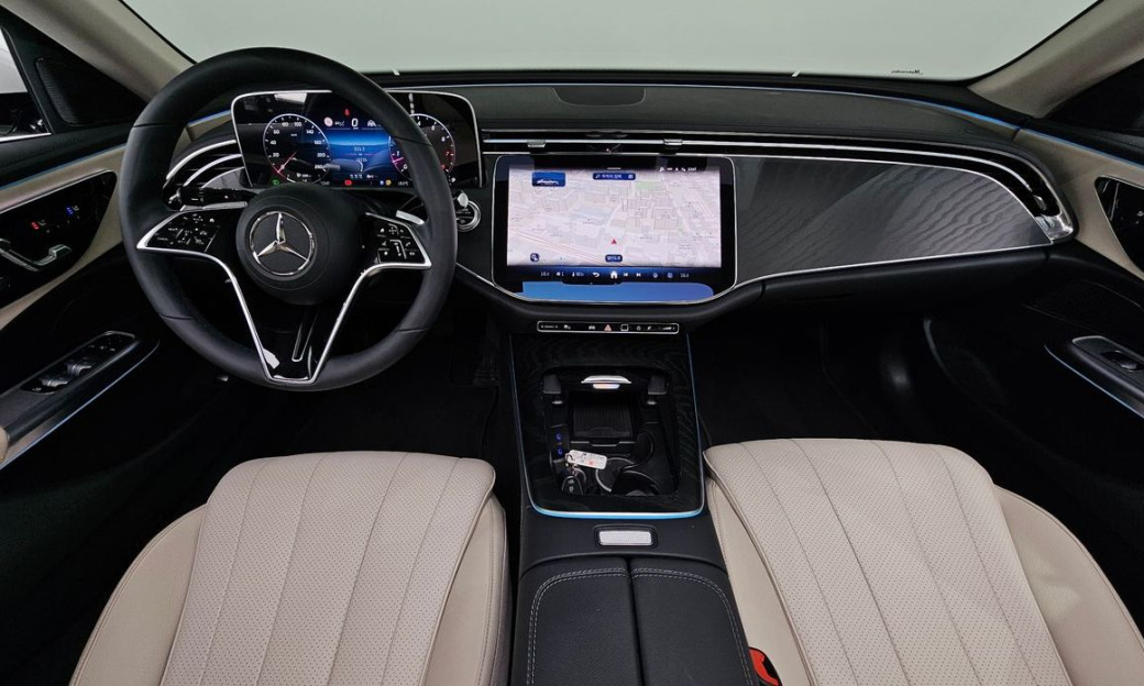 Mercedes-Benz E-Class E200 Avantgarde, 2025
