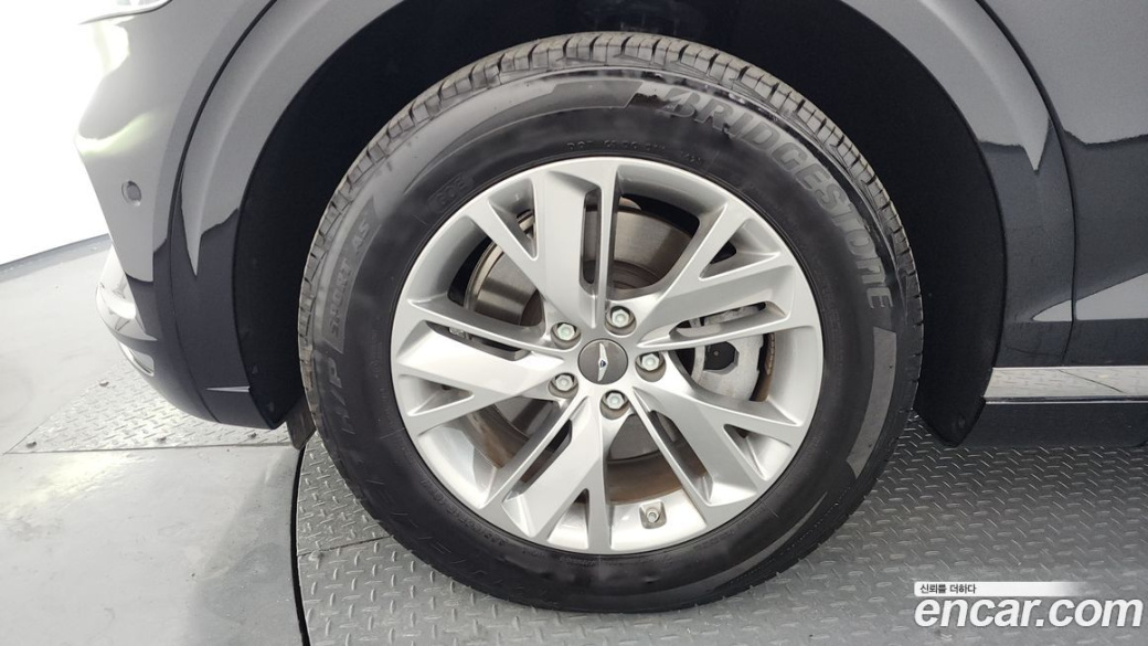Genesis GV70 2.5T Gasoline AWD, 2023