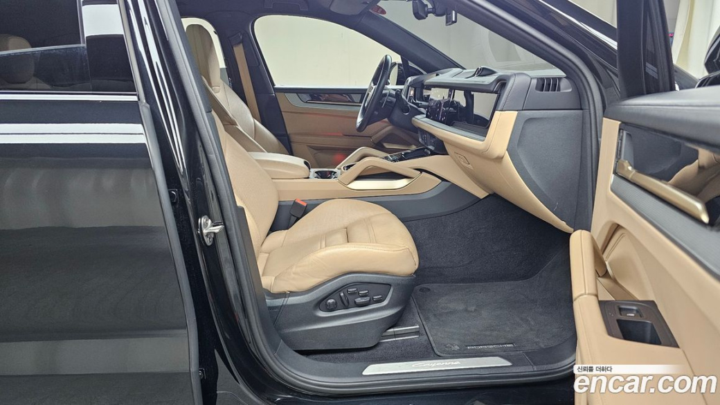 Porsche Cayenne 3.0 Coupe, 2024