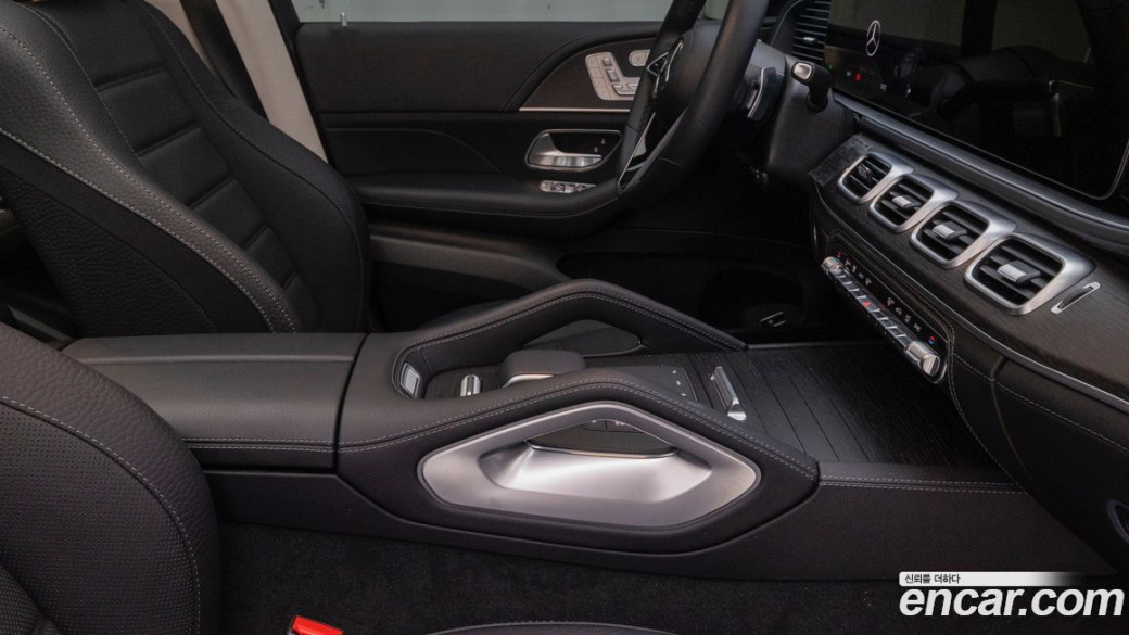 Mercedes-Benz GLE-Class GLE450 4MATIC, 2025