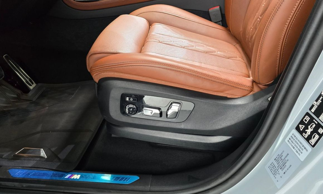 BMW X7 xDrive 40i M Sport 7STR, 2024