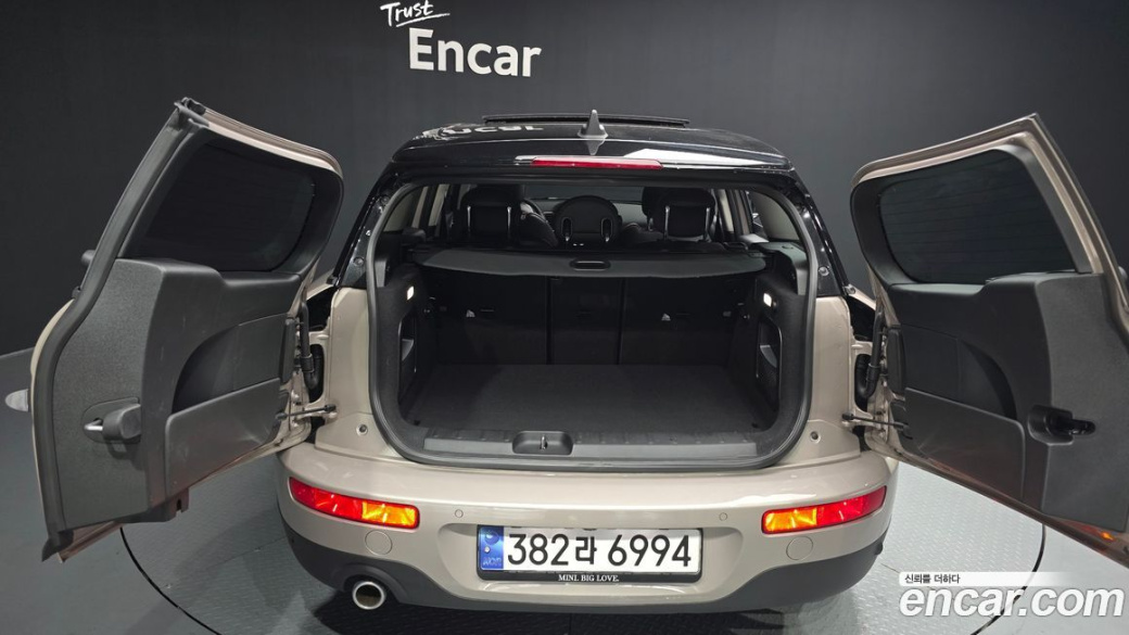 Mini Clubman Classic, 2024