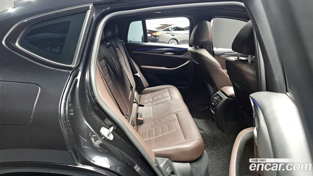 BMW X4 xDrive20i M Sport, 2022