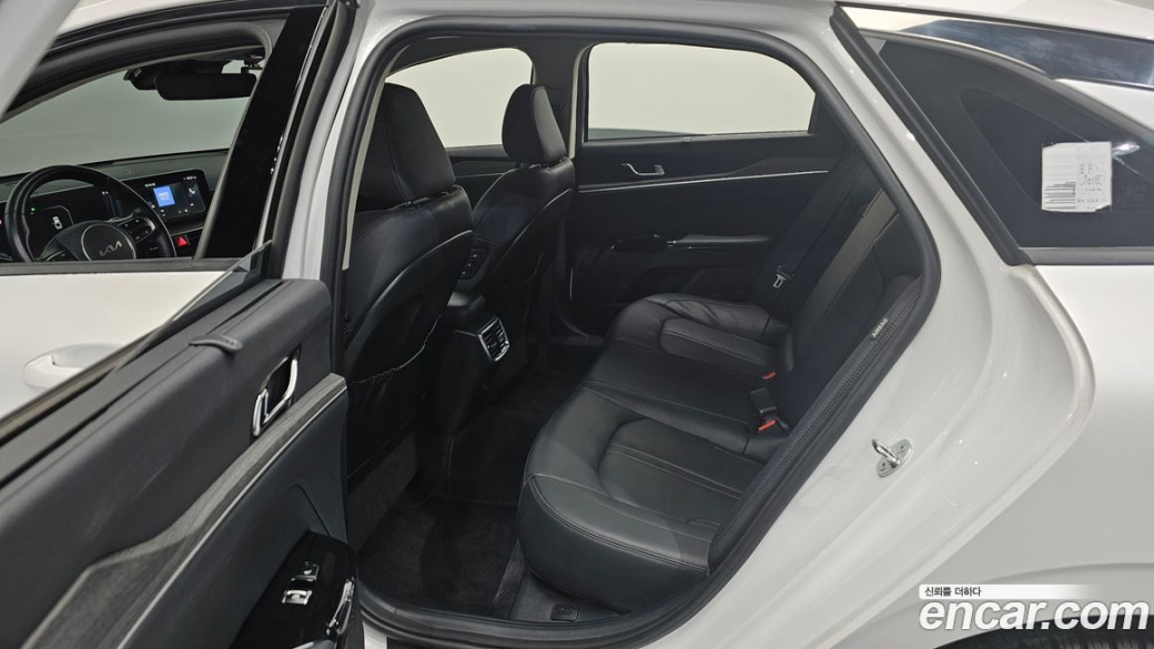 Kia K5 2.0, 2024