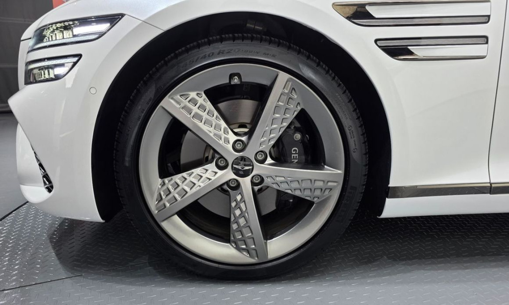 Genesis G80 Gasoline 2.5 Turbo AWD, 2025