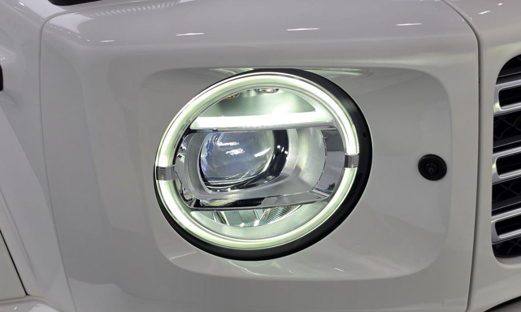 Mercedes-Benz G-Class G400d, 2023