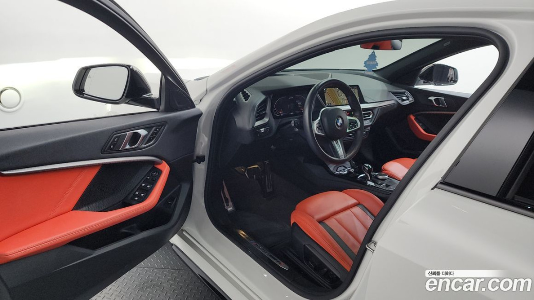BMW 1-Series M135i xDrive, 2024