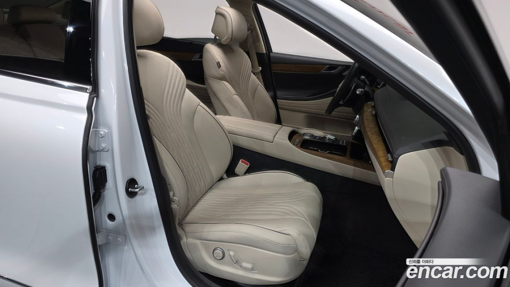 Genesis G80 Gasoline 2.5 Turbo AWD, 2023