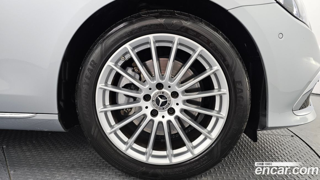 Mercedes-Benz E-Class E250 Exclusive, 2022