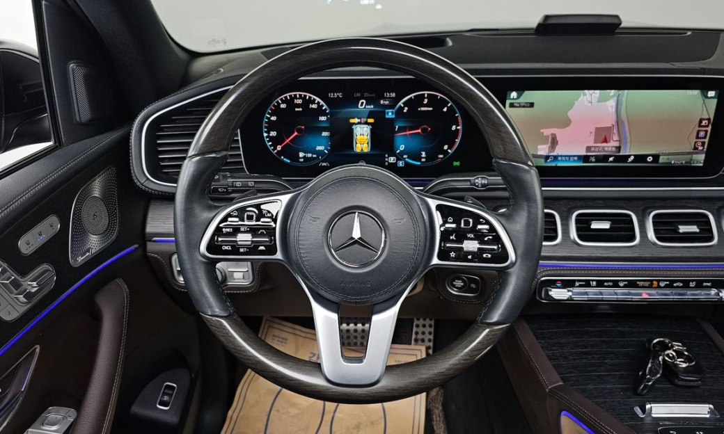 Mercedes-Benz GLS-Class GLS400d 4MATIC, 2023