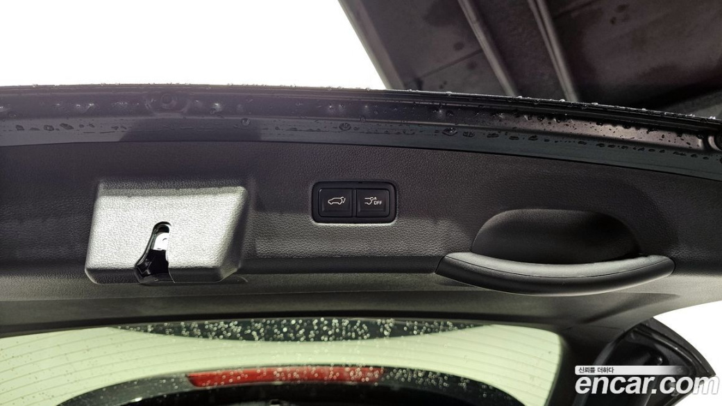 Kia Carnival 9-Seater Noblesse, 2022