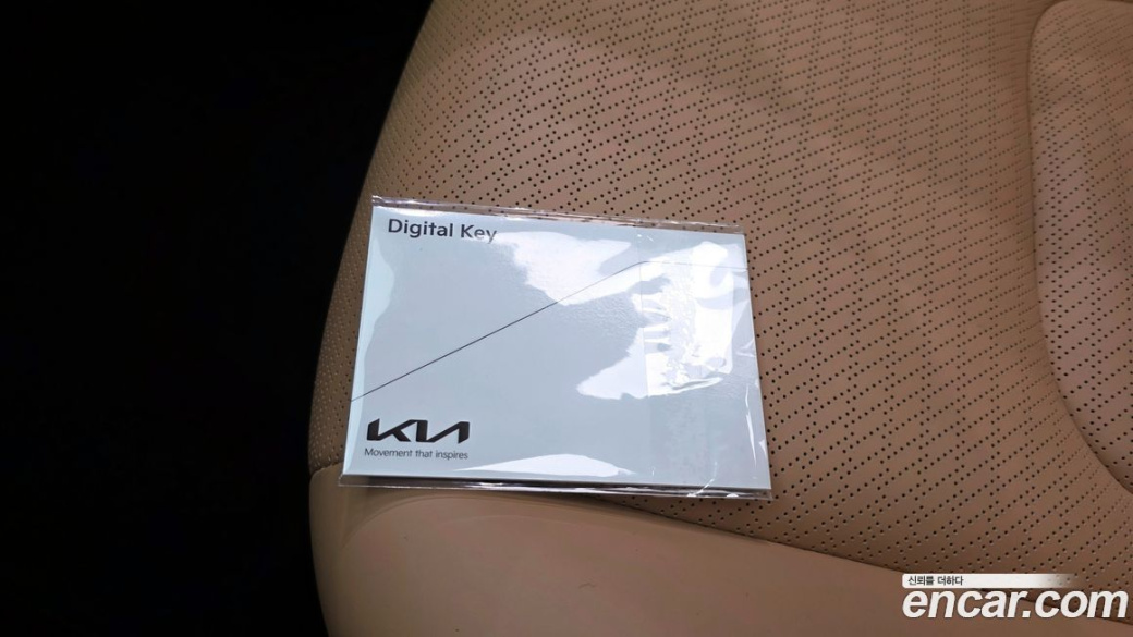 Kia Carnival 9-Seater Signature, 2021