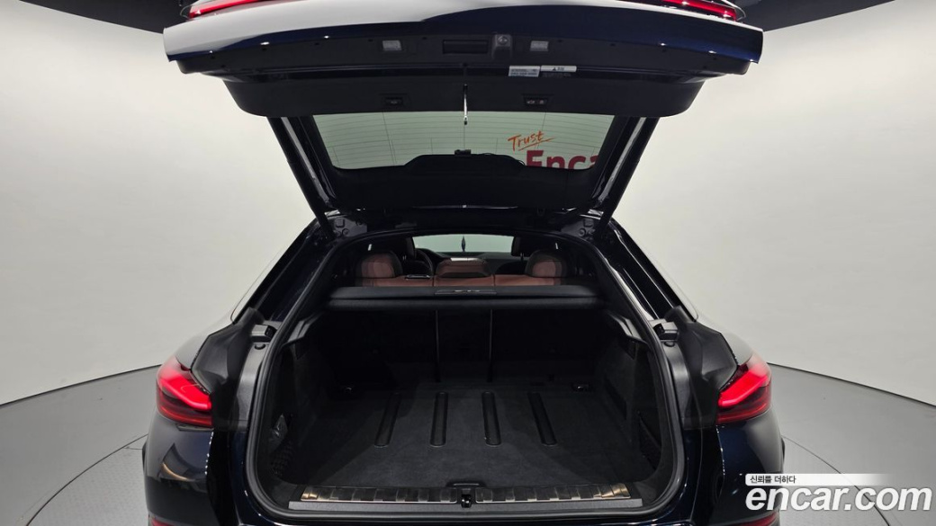 BMW X6 xDrive40i M Sport, 2022
