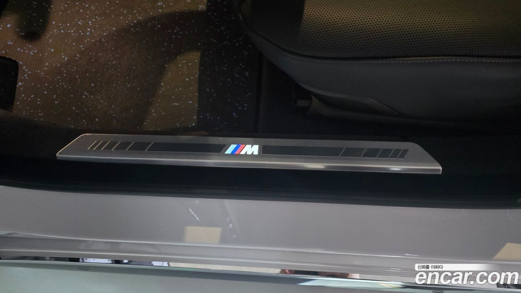 BMW 7-Series 740i xDrive M Sport, 2025