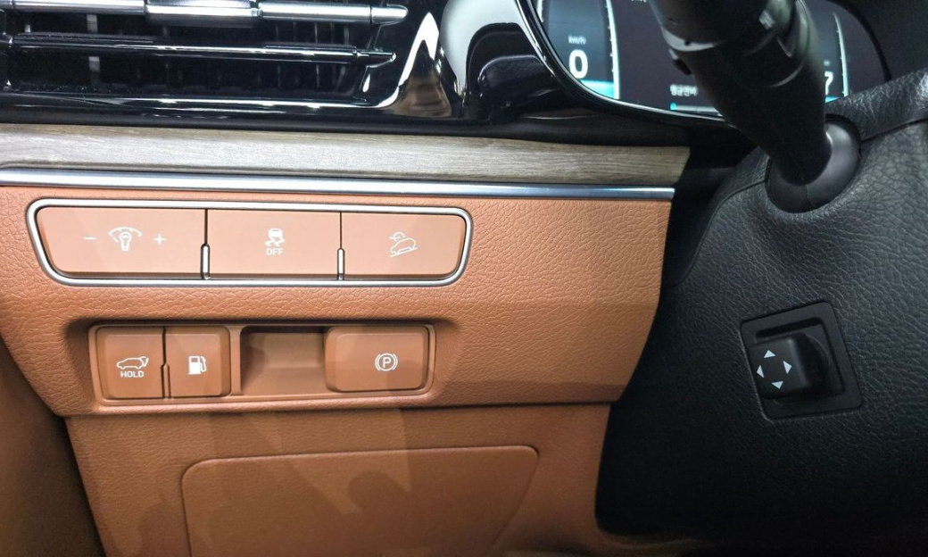 Kia Mohave Diesel 3.0 4WD 6-Seater, 2024