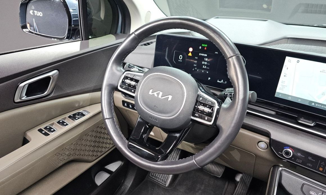Kia Carnival 7-Seater Noblesse, 2024