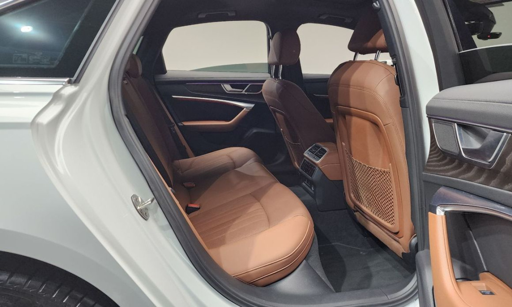 Audi A6 45 TFSI, 2022