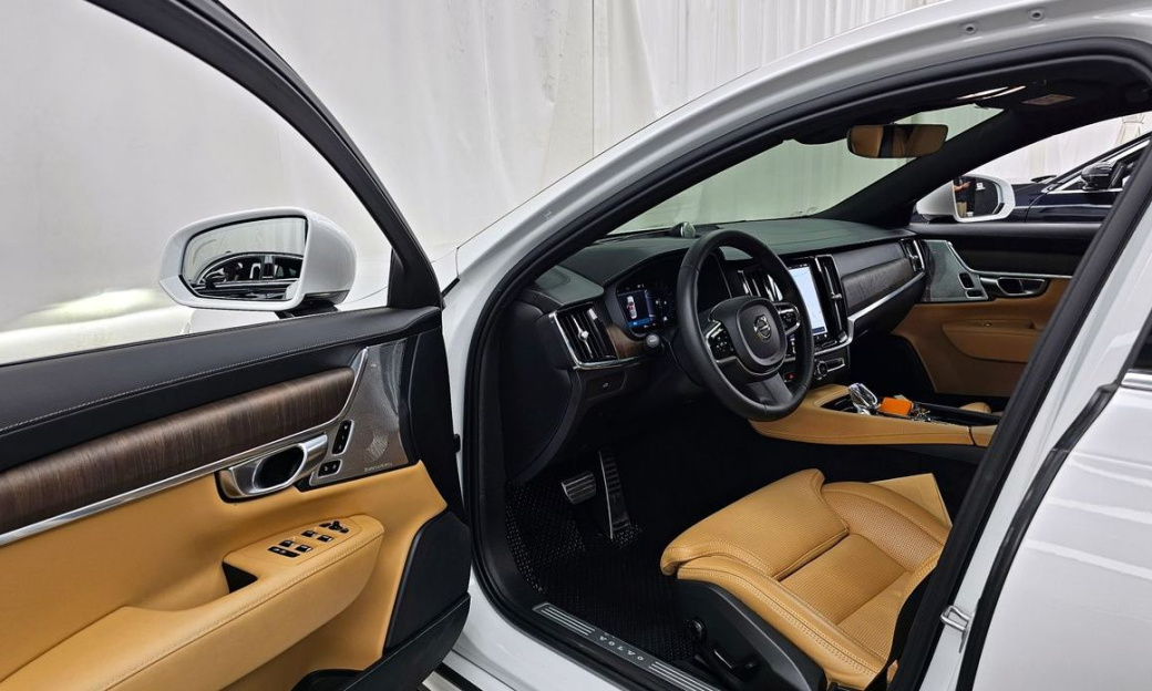 Volvo S90 B5 Ultimate Bright, 2023