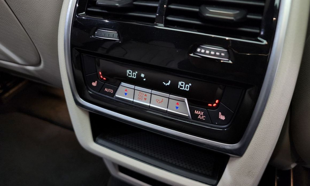 BMW X6 xDrive40d M Sport Online Exclusive, 2023