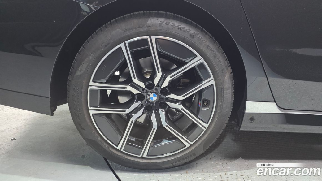 BMW 7-Series 740d xDrive M Sport, 2024