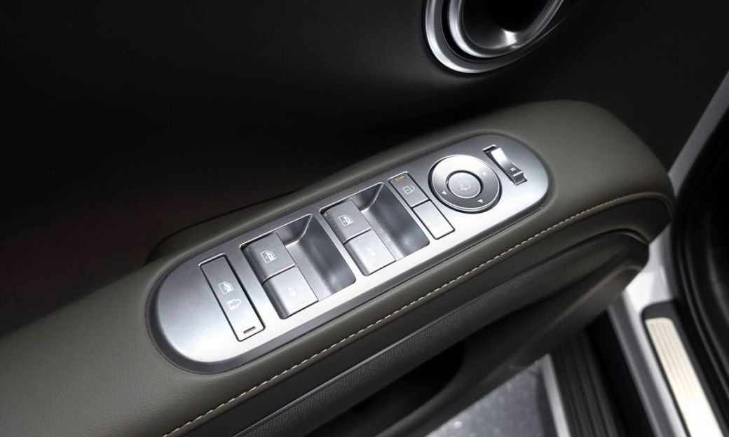 Hyundai Palisade Gasoline 2.5T 2WD 7-Seater, 2025
