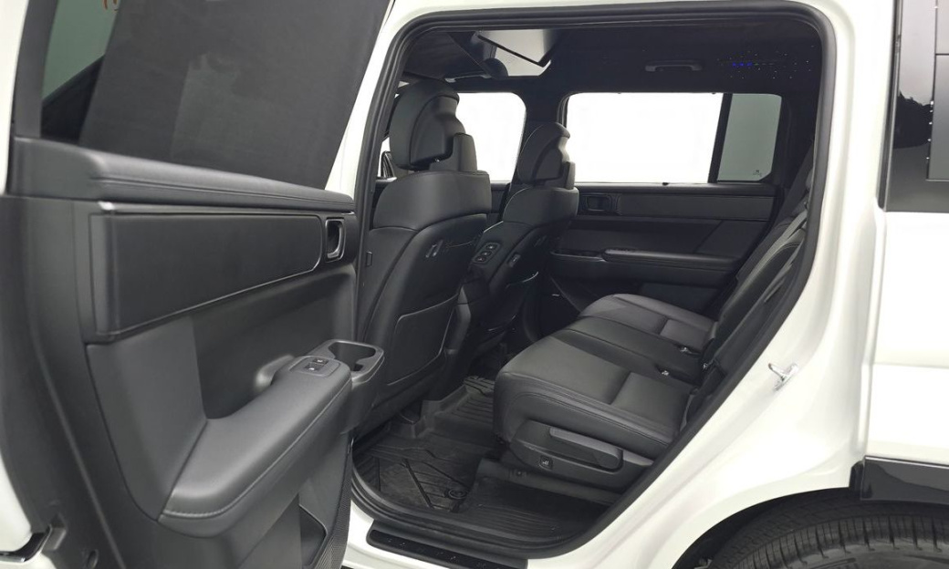 Hyundai Santafe Gasoline 2.5T 4WD, 2025