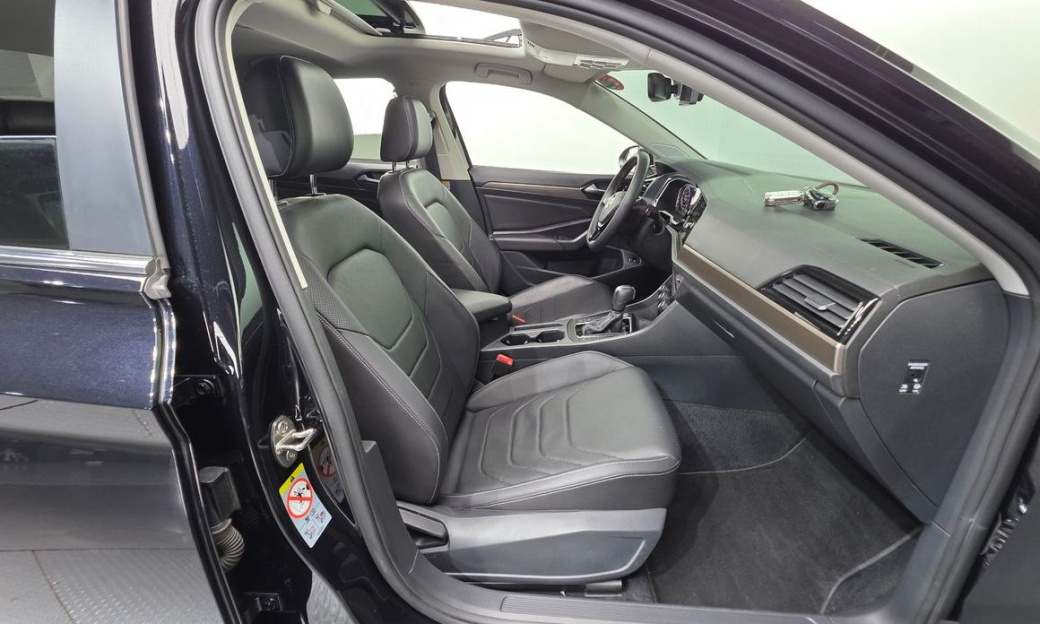 Volkswagen Jetta 1.4 TSI Prestige, 2021