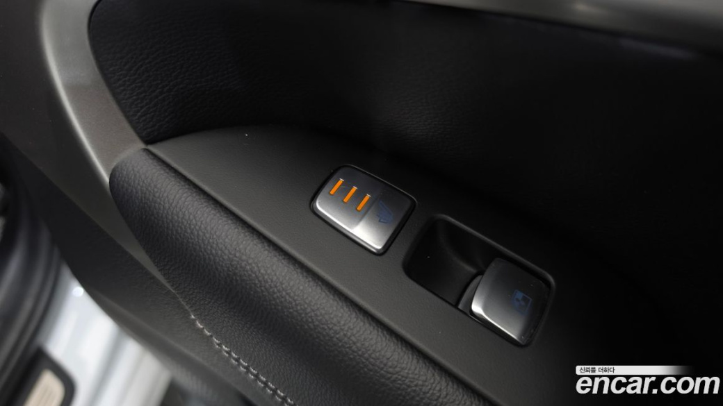 Genesis G70 Gasoline 2.5T 4WD, 2024