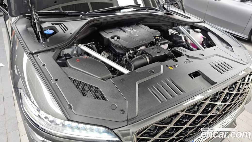 Genesis GV70 2.5T Gasoline 2WD, 2025