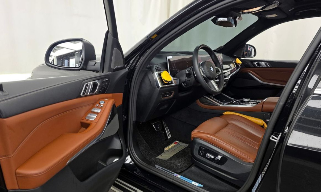 BMW X7 xDrive 40d M Sport 6STR, 2025