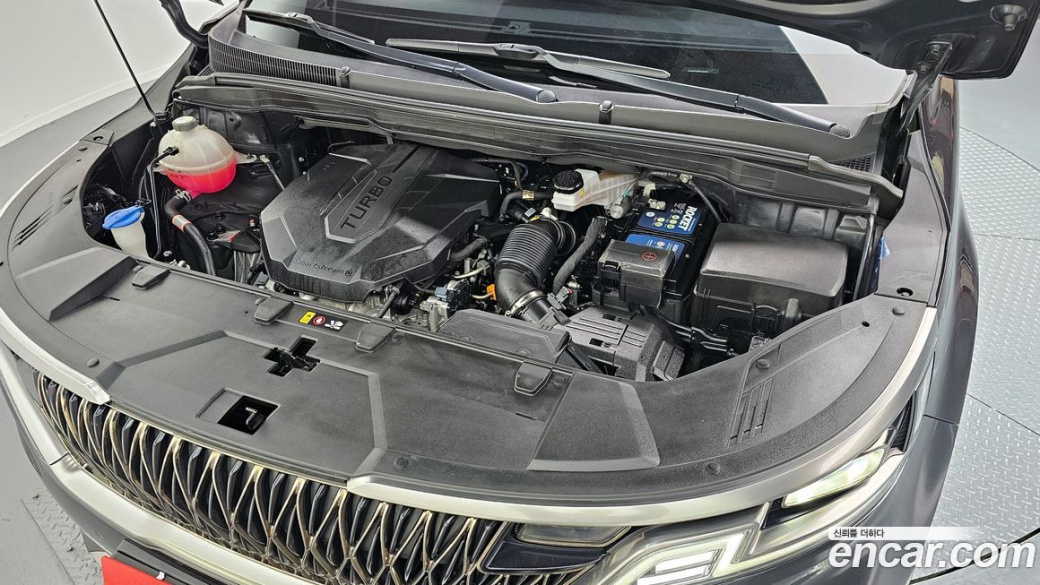 Kia Carnival 7-Seater Signature, 2022