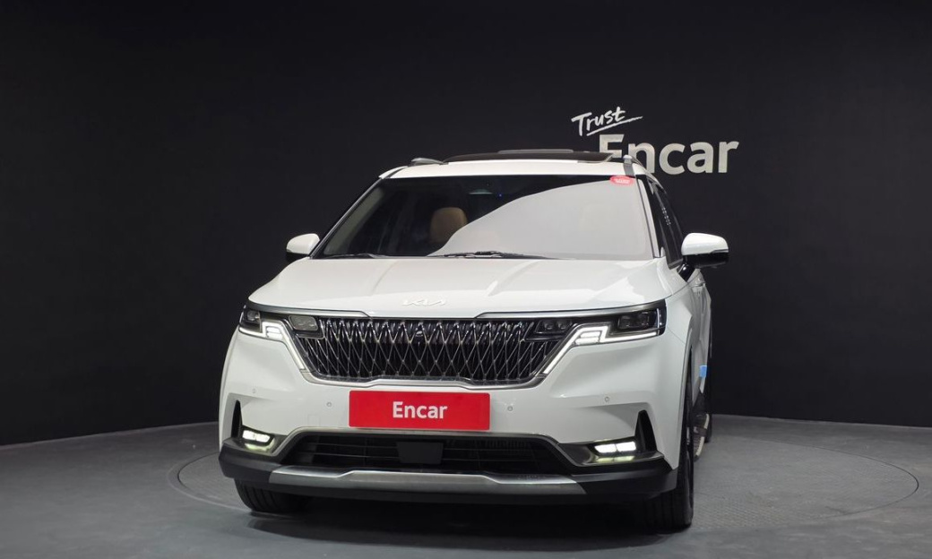 Kia Carnival 9-Seater Signature, 2023